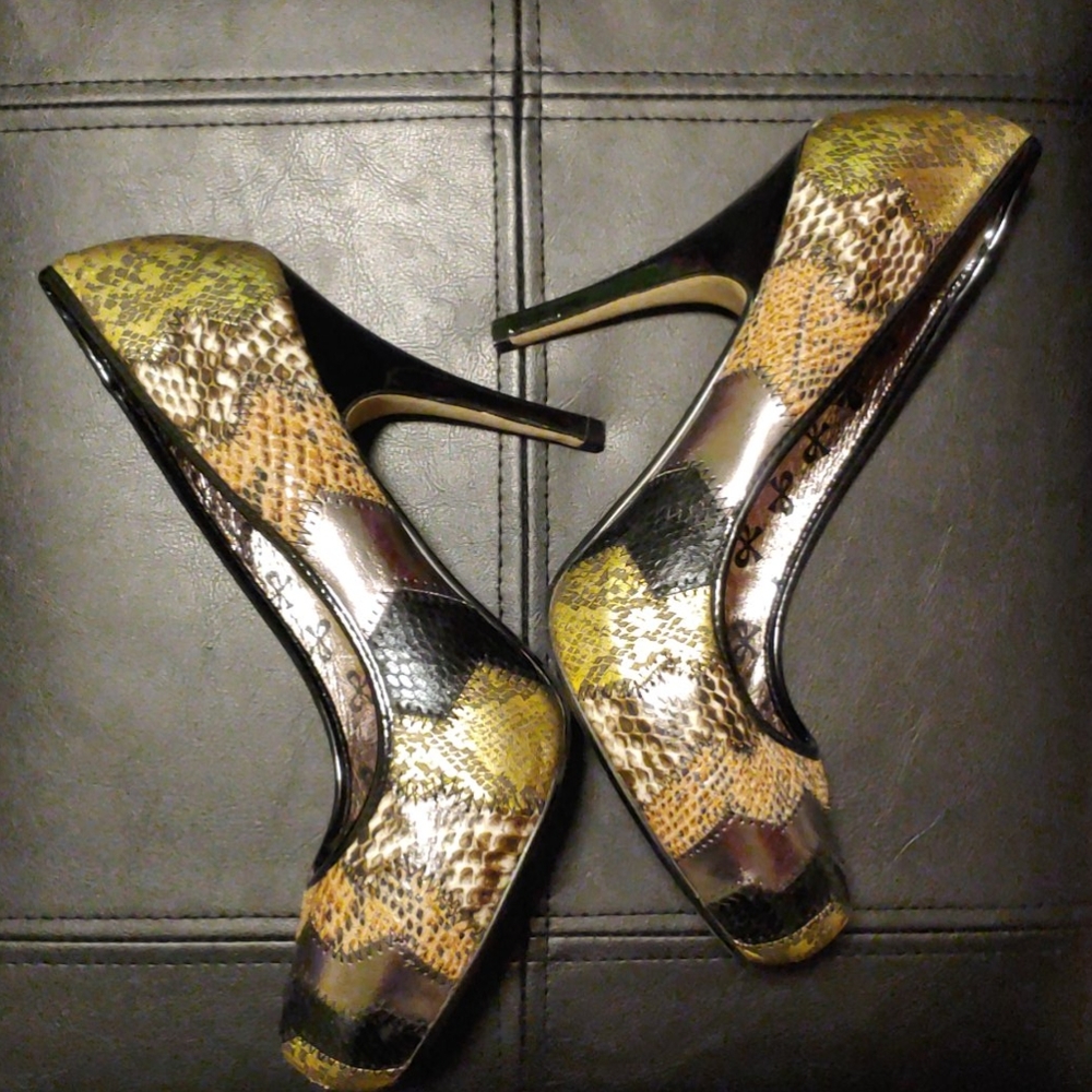 Dollhouse High heel Shoes